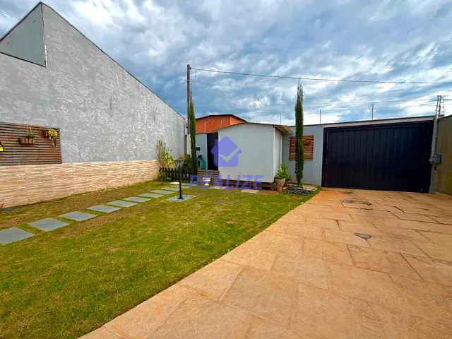 Sobrado com 262m² 2 quartos e 2 banheiros, à venda, no bairro Jardim Planalto em Botucatu