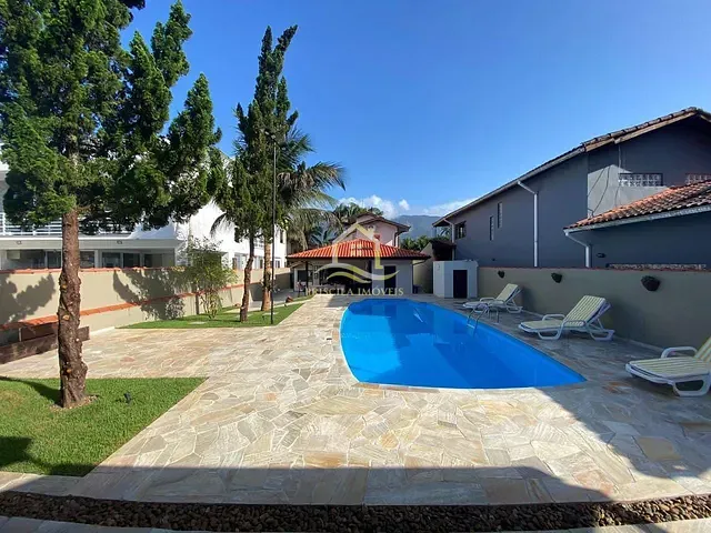 Sobrado com 504m² 5 quartos e 6 banheiros, à venda, no bairro Boraceia em Bertioga