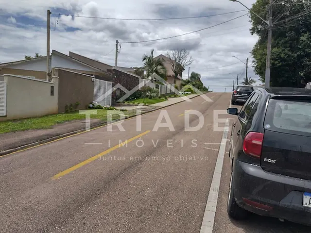 Sobrado com 259m² 3 quartos e 2 banheiros, à venda, no bairro Centro em Araucária