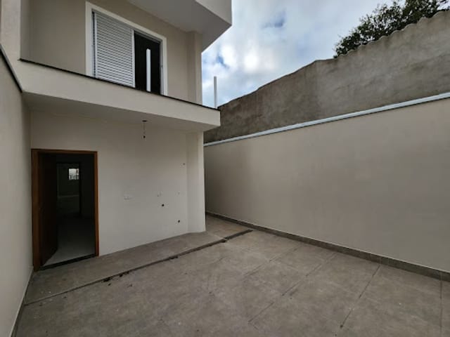 Sobrado 3 quartos e 3 banheiros, à venda, no bairro Vila Barros em Guarulhos