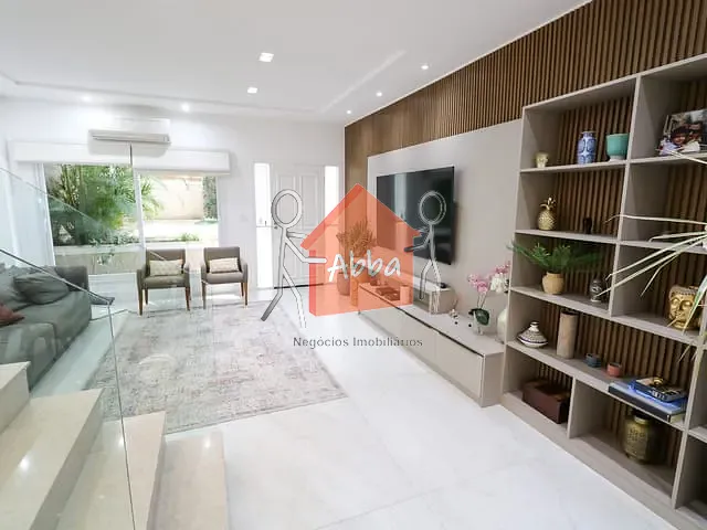 Sobrado com 350m² 4 quartos e 4 banheiros, à venda, no bairro Santo Amaro em São Paulo