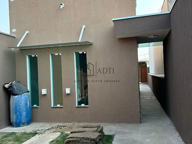 Sobrado com 150m² 2 quartos e 3 banheiros, à venda, no bairro Jardim Aeroporto II em Mogi das Cruzes