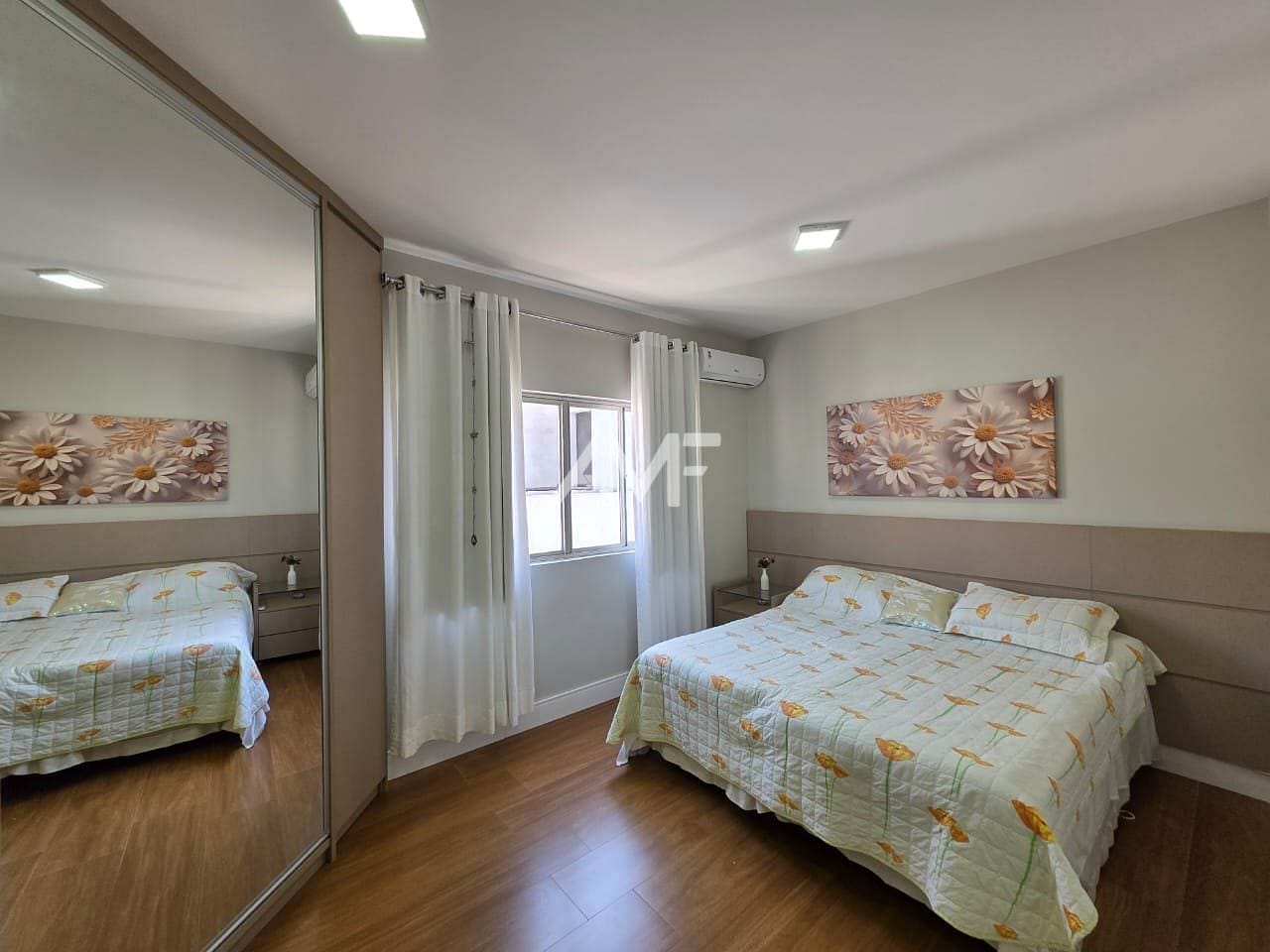 Sobrado, 4 quartos, 352 m² - Foto 5