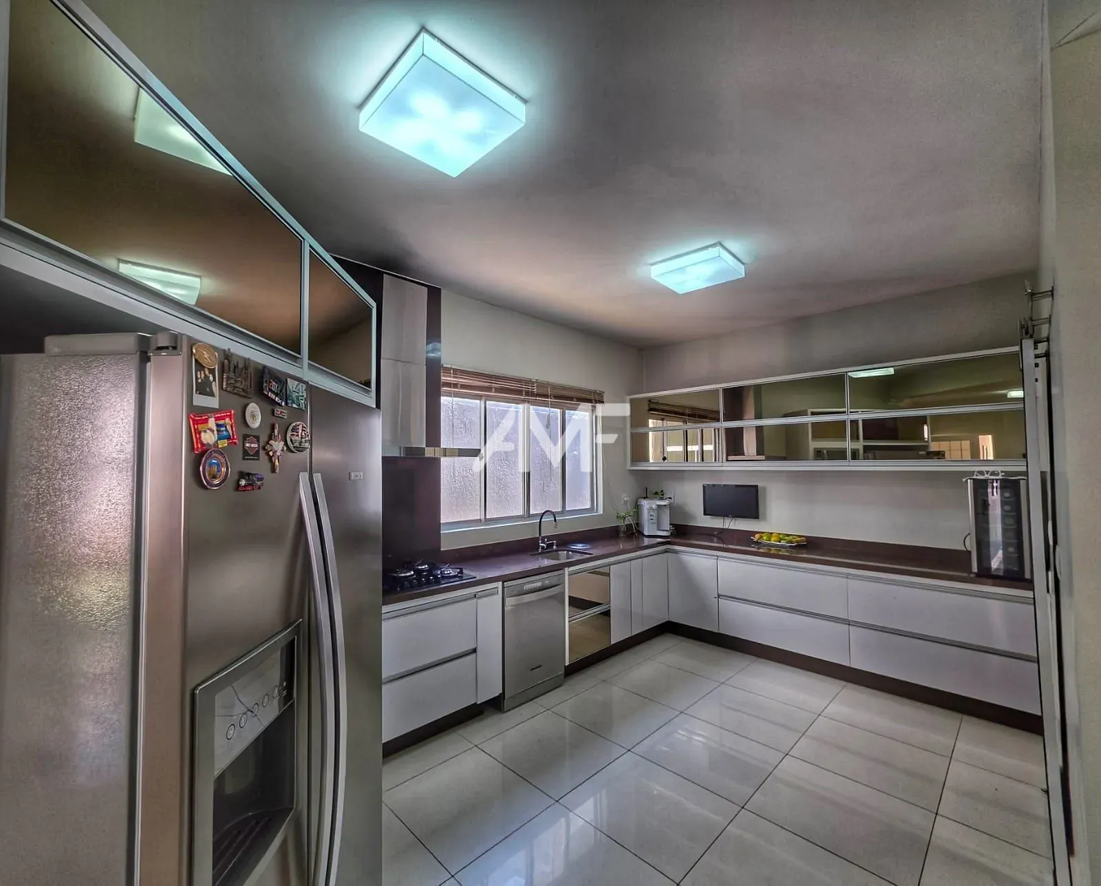 Sobrado, 4 quartos, 352 m² - Foto 4