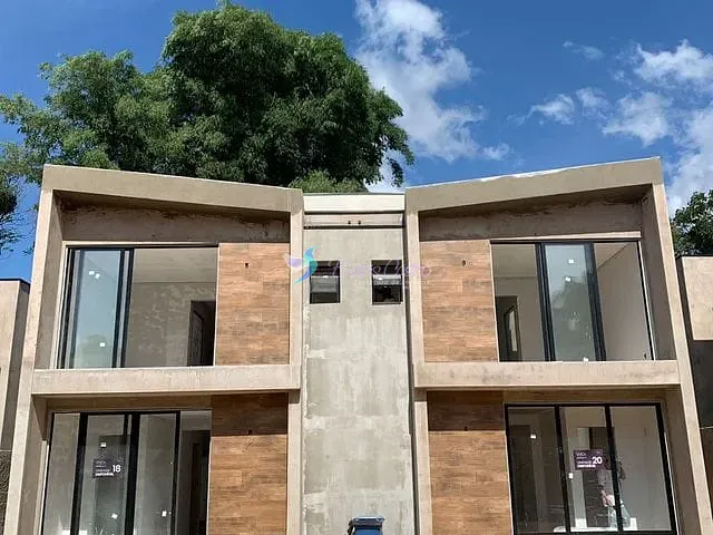 Sobrado com 113m² 3 quartos e 3 banheiros, à venda, no bairro Marmeleiro em Atibaia