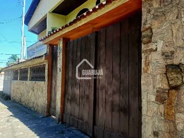 Sobrado com 400m² 4 quartos e 2 banheiros, à venda, no bairro Jardim Progresso (Vicente de Carvalho) em Guarujá