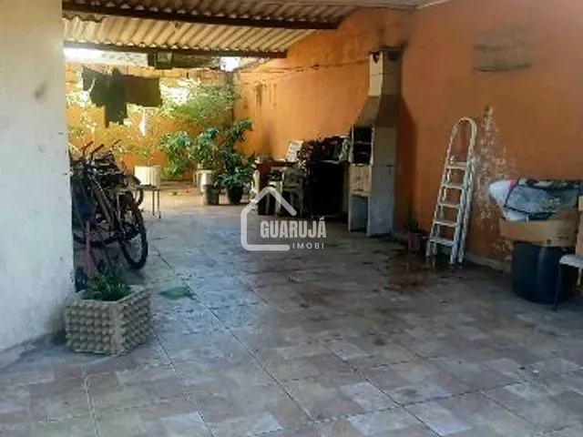 Sobrado com 400m² 4 quartos e 2 banheiros, à venda, no bairro Jardim Progresso (Vicente de Carvalho) em Guarujá