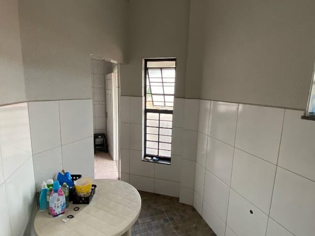 Sobrado 3 quartos e 2 banheiros, à venda, no bairro Centro em Tatuí