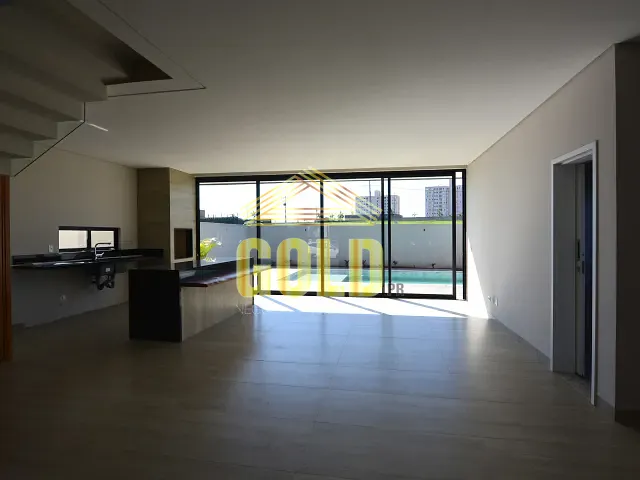 Sobrado 3 quartos e 5 banheiros, à venda, no bairro Gleba Simon Frazer em Londrina
