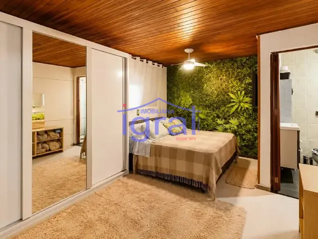 Sobrado 4 quartos e 2 banheiros, à venda, no bairro Vila Guarani (Z Sul) em São Paulo