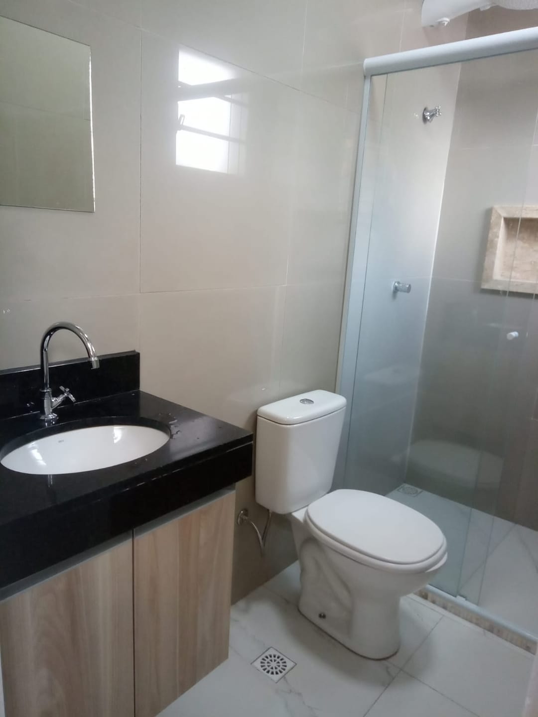 Casa para alugar com 2 quartos, 40m² - Foto 4