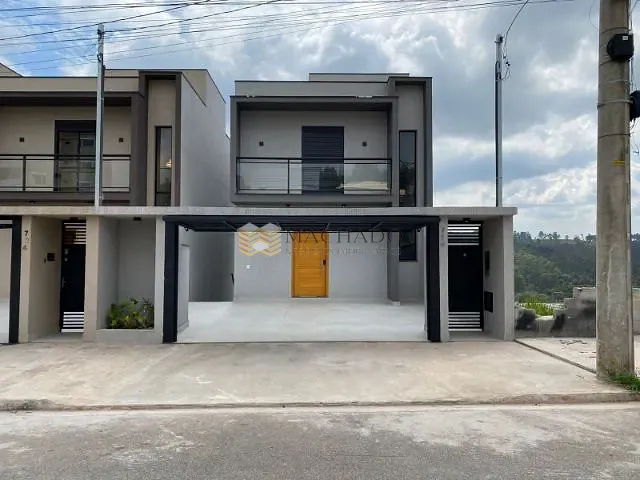 Sobrado com 191m² 3 quartos e 5 banheiros, à venda, no bairro Portais (Polvilho) em Cajamar
