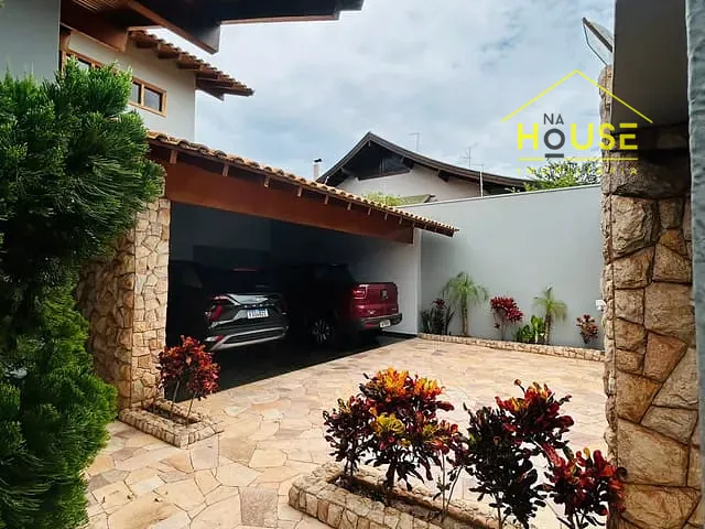 Sobrado com 495m² 5 quartos e 1 banheiro, à venda, no bairro Santa Eliza em Votuporanga