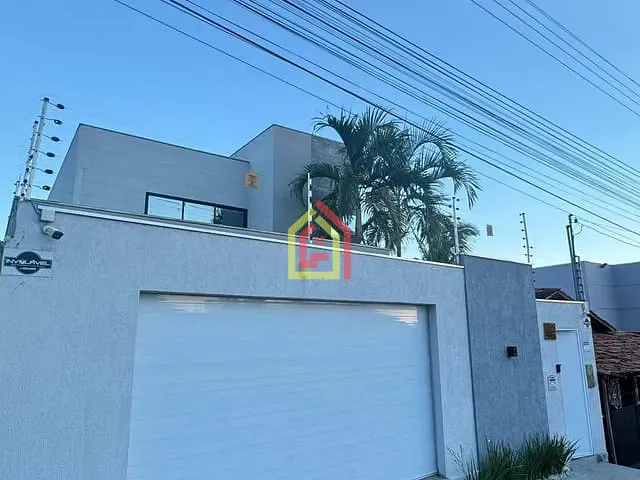 Sobrado 3 quartos e 4 banheiros, à venda, no bairro Nova Marabá em Marabá