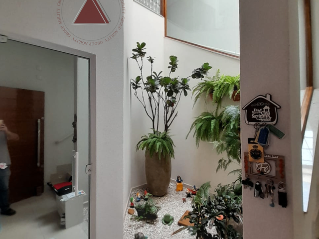 Sobrado com 360m² 5 quartos e 5 banheiros, para alugar, no bairro Cidade Nova em Franca