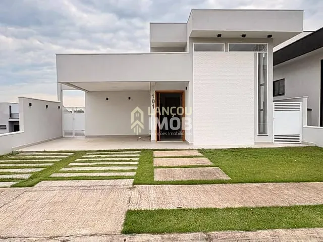 Casa com 300m² 3 quartos e 2 banheiros, à venda, no bairro Jardim Primavera em Itupeva