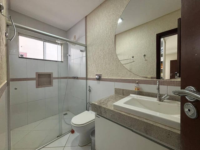 Sobrado com 616m² 4 quartos e 5 banheiros, à venda, no bairro Cidade Vera Cruz - Jardins Viena em Aparecida de Goiânia