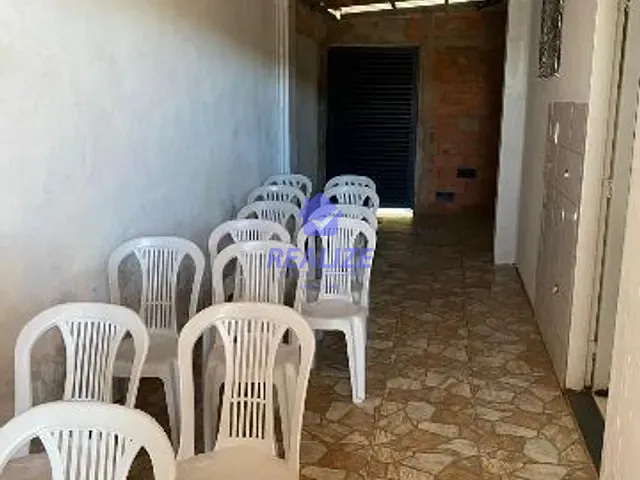 Sobrado com 250m² 3 quartos e 2 banheiros, à venda, no bairro Jardim América (Rubião Junior) em Botucatu