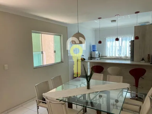 Sobrado com 125m² 3 quartos e 3 banheiros, à venda, no bairro Jardim Rio das Pedras em Cotia