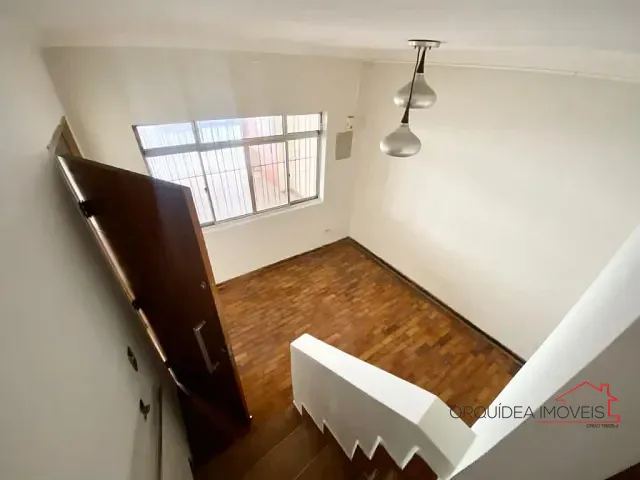Sobrado com 110m² 3 quartos e 2 banheiros, para alugar, no bairro Vila Caraguatá em São Paulo