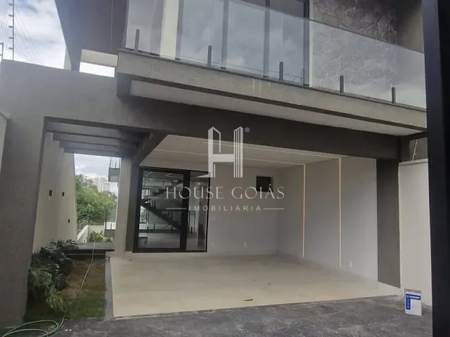 Sobrado com 210m² 3 quartos e 3 banheiros, à venda, no bairro Condomínio dos Dourados em Goiânia