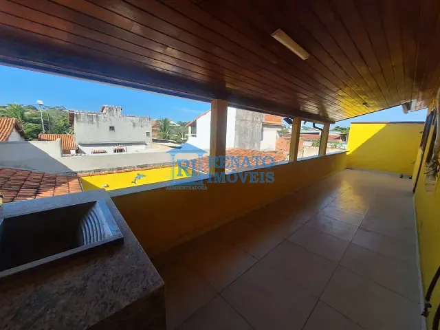 Sobrado 3 quartos e 2 banheiros, para alugar, no bairro São José do Imbassaí em Maricá