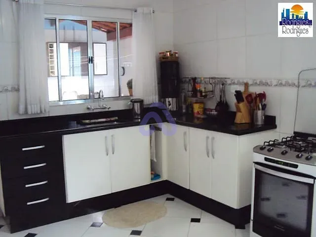 Sobrado com 125m² 3 quartos e 2 banheiros, à venda, no bairro Vila Frugoli em São Paulo