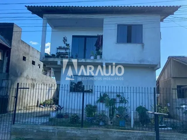 Sobrado com 300m² 3 quartos e 1 banheiro, à venda, no bairro Murta em Itajaí