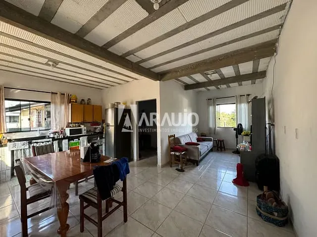 Sobrado com 300m² 3 quartos e 1 banheiro, à venda, no bairro Murta em Itajaí