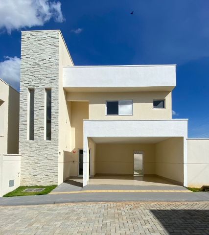 Sobrado com 180m² 3 quartos e 3 banheiros, à venda, no bairro Cardoso Continuação em Aparecida de Goiânia