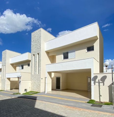 Sobrado com 180m² 3 quartos e 3 banheiros, à venda, no bairro Cardoso Continuação em Aparecida de Goiânia