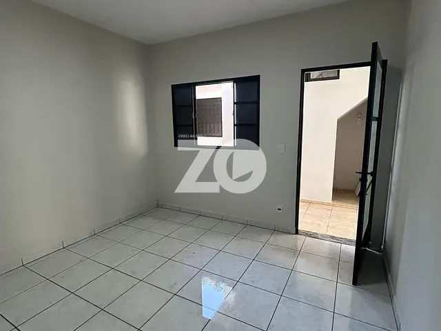 Sobrado com 235m² 4 quartos e 3 banheiros, à venda, no bairro Vila América em Bauru