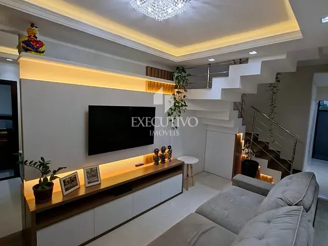 Sobrado com 113m² 3 quartos e 3 banheiros, à venda, no bairro Bela Vista em Arroio do Meio