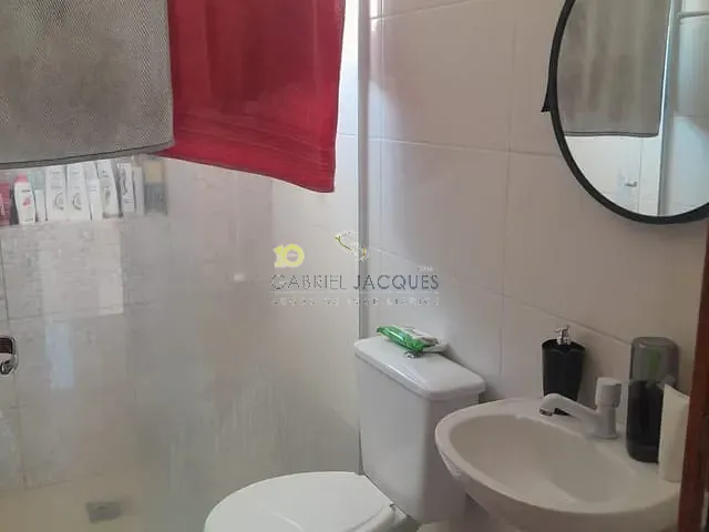 Sobrado com 65m² 2 quartos e 1 banheiro, à venda, no bairro Bela Vista em Palhoça