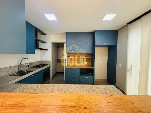 Sobrado com 132m² 3 quartos e 3 banheiros, à venda, no bairro Loteamento Morada das Flores em Cambé