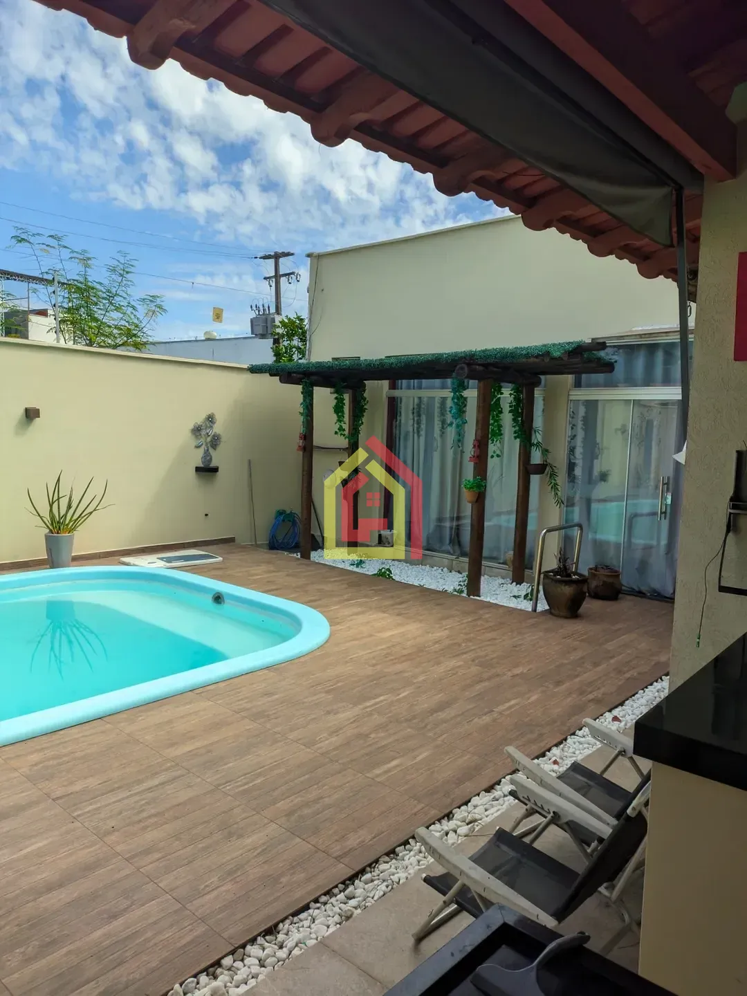 Casa à venda com 4 quartos, 2 suítes, 3 vagas e 10m² no Nova Marabá, Marabá (PA) — foto 10 de 16