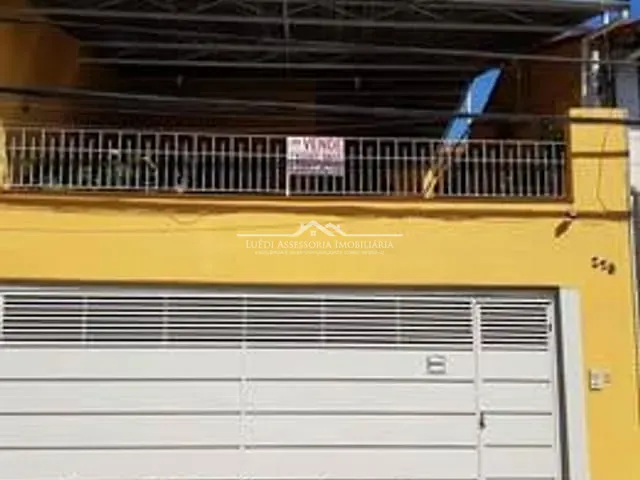 Sobrado 4 quartos e 2 banheiros, à venda, no bairro Jardim Brasília (Zona Leste) em São Paulo