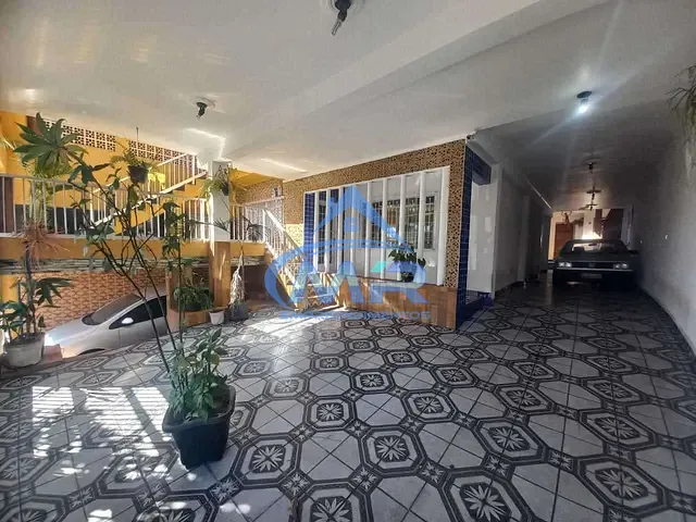 Sobrado com 250m² 5 quartos e 3 banheiros, à venda, no bairro Limoeiro em São Paulo