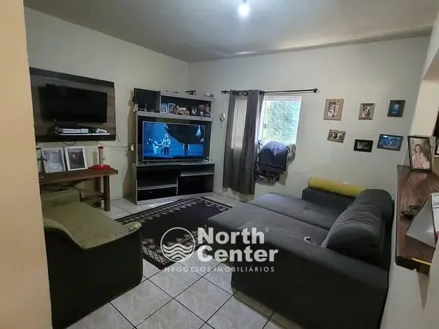 Sobrado com 250m² 3 quartos e 2 banheiros, à venda, no bairro Costeira em Balneário Barra do Sul