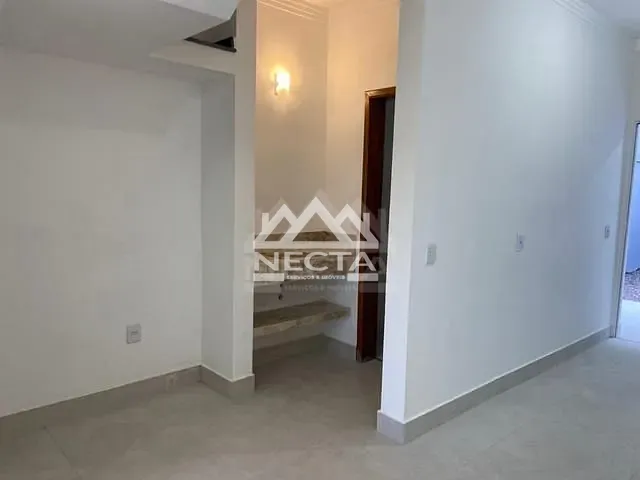 Sobrado com 99m² 2 quartos e 3 banheiros, à venda, no bairro Capricórnio II em Caraguatatuba