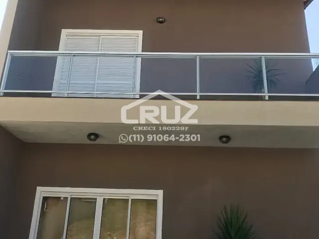 Sobrado com 175m² 3 quartos e 4 banheiros, à venda, no bairro Villa Verde em Franco da Rocha