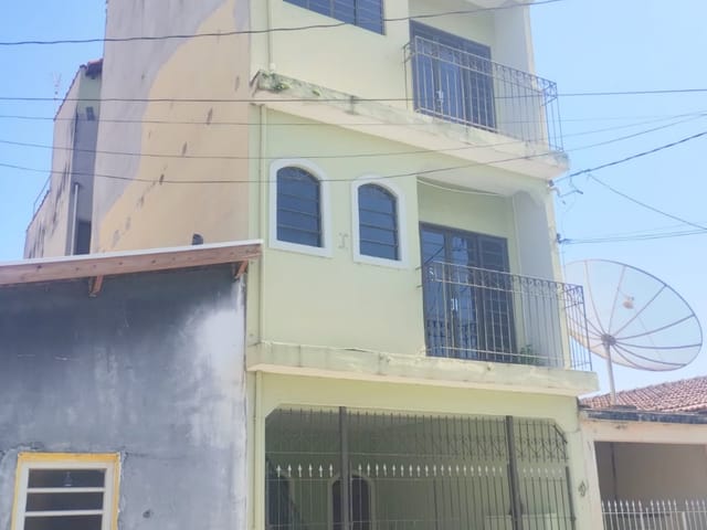 Sobrado com 87m² 3 quartos e 3 banheiros, à venda, no bairro Ponte Alta em Aparecida
