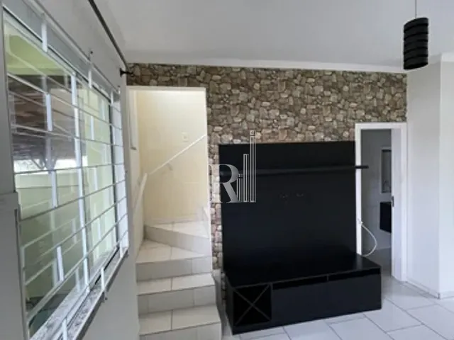 Sobrado com 110m² 2 quartos e 2 banheiros, à venda, no bairro Praça em Tijucas