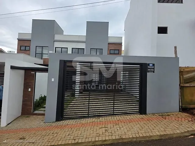 Sobrado com 109m² 3 quartos e 2 banheiros, à venda, no bairro Paraíso em Chapecó