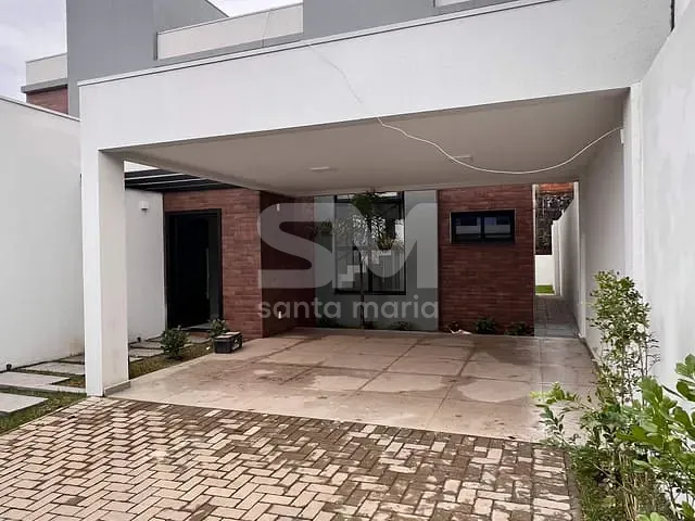 Sobrado com 109m² 3 quartos e 2 banheiros, à venda, no bairro Paraíso em Chapecó