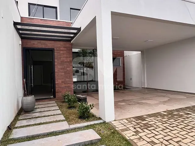 Sobrado com 109m² 3 quartos e 2 banheiros, à venda, no bairro Paraíso em Chapecó