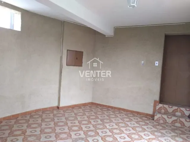 Sobrado com 182m² 3 quartos e 2 banheiros, à venda, no bairro Jardim Maria Augusta em Taubaté