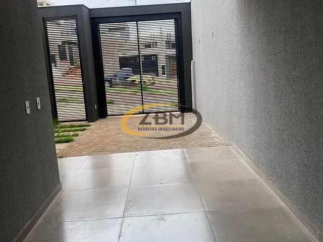Sobrado com 125m² 3 quartos e 3 banheiros, à venda, no bairro Gleba Simon Frazer em Londrina