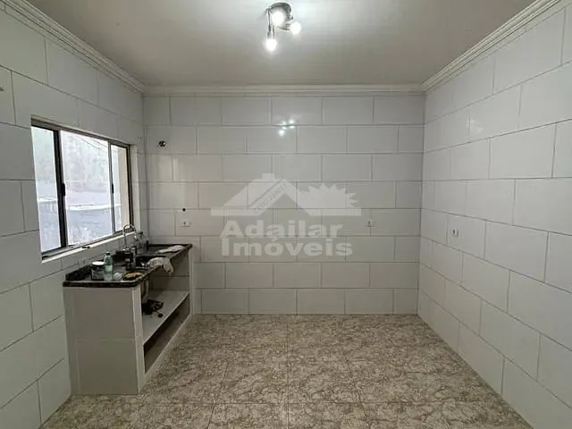 Sobrado com 191m² 2 quartos e 2 banheiros, para alugar, no bairro Conceição em Diadema