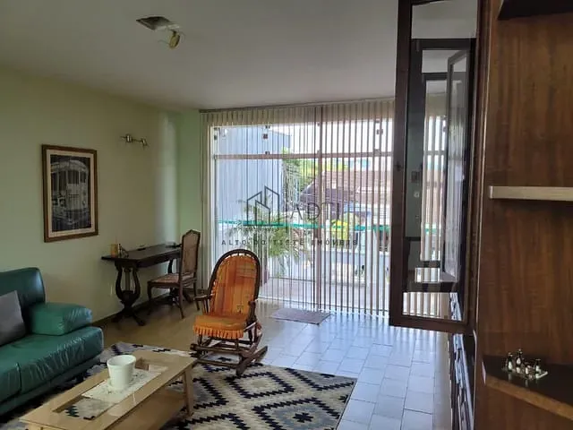 Sobrado 9 quartos e 5 banheiros, à venda, no bairro Vila Oliveira em Mogi das Cruzes
